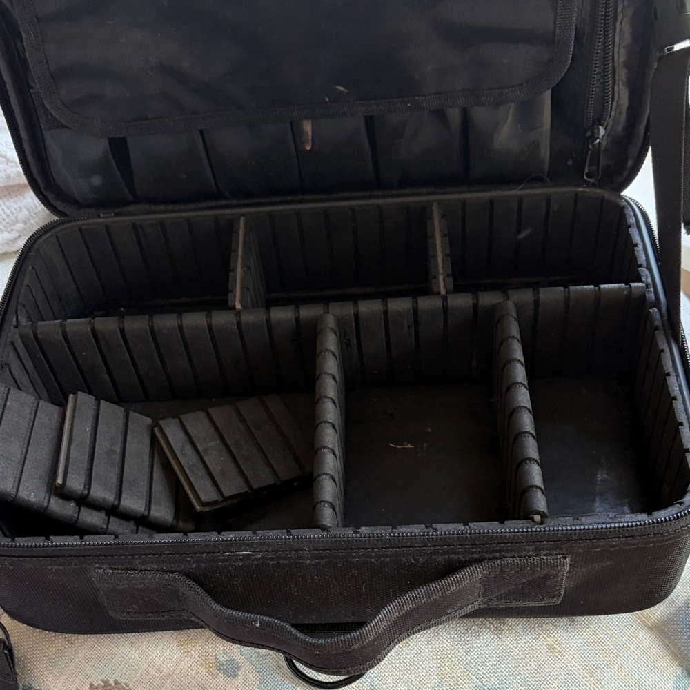 Relavel Black Travel Cosmetic Organizer Bag - Picture 7 of 8